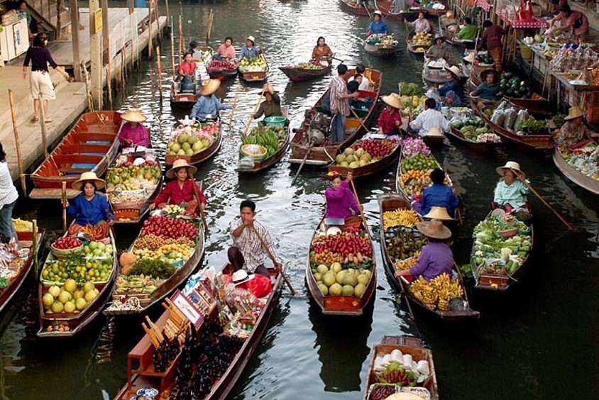 รถตู้ใกล้ฉันราคาถูก